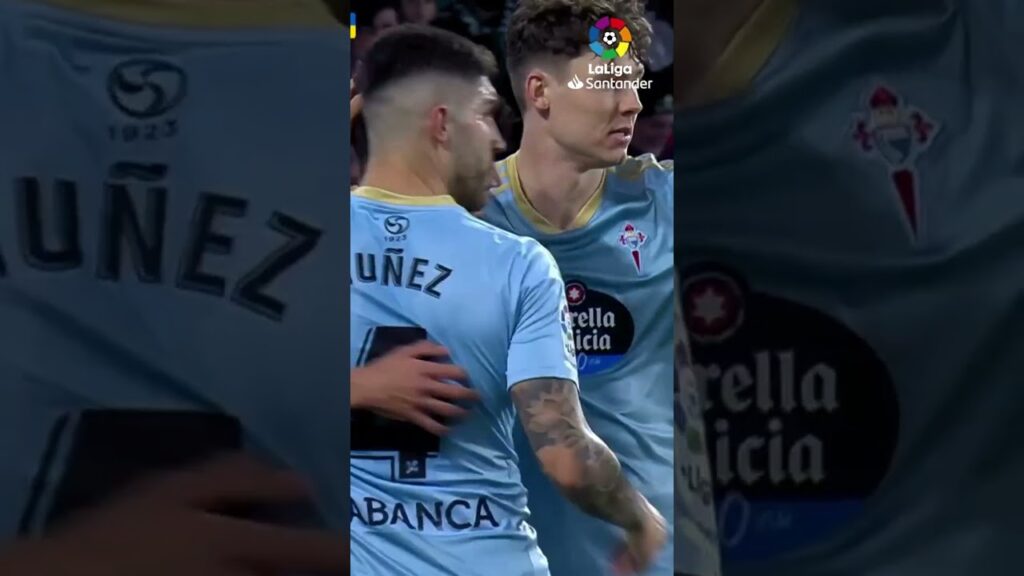 El primer doblete en el equipo de su vida 🤩💙 #LaLigaHighlights #shorts