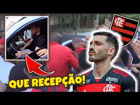 CHEGADA TRANQUILA DE MATIAS VINA PARA O  TREINO DO FLAMENGO HOJE!
