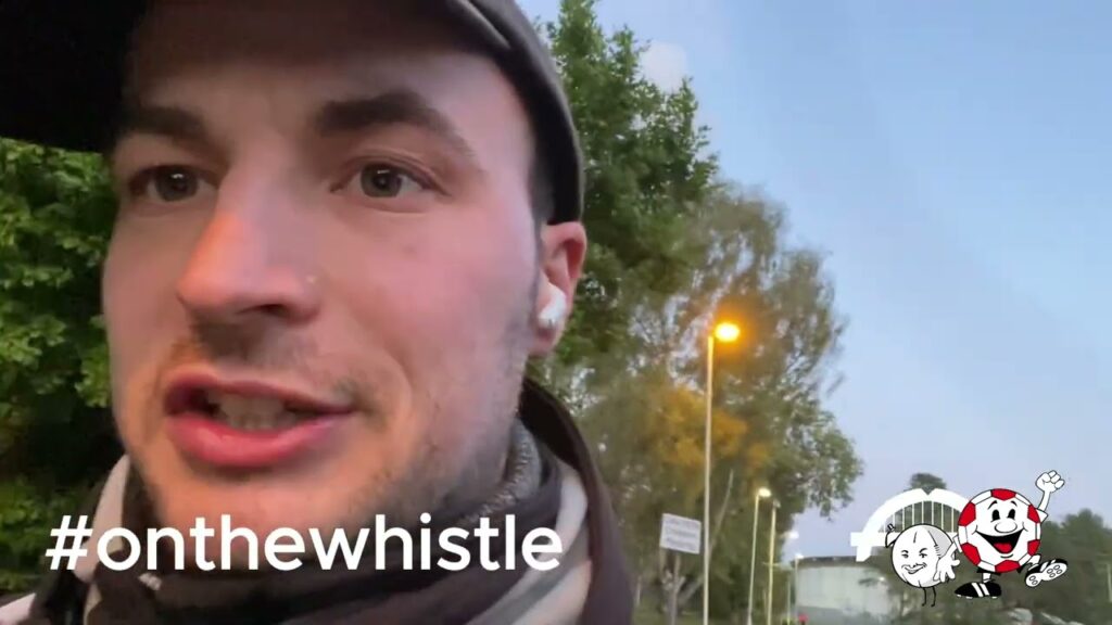 Rotation, injuries and can Sunderland sign Chris Mepham? #onthewhistle at Hull