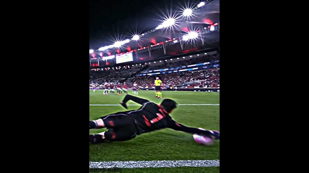 vamos dar uma moral para o Rossiiiiii ☠️  #flamengo #Rossi #felipeluiz #gabigol #arrascaeta #sohrts