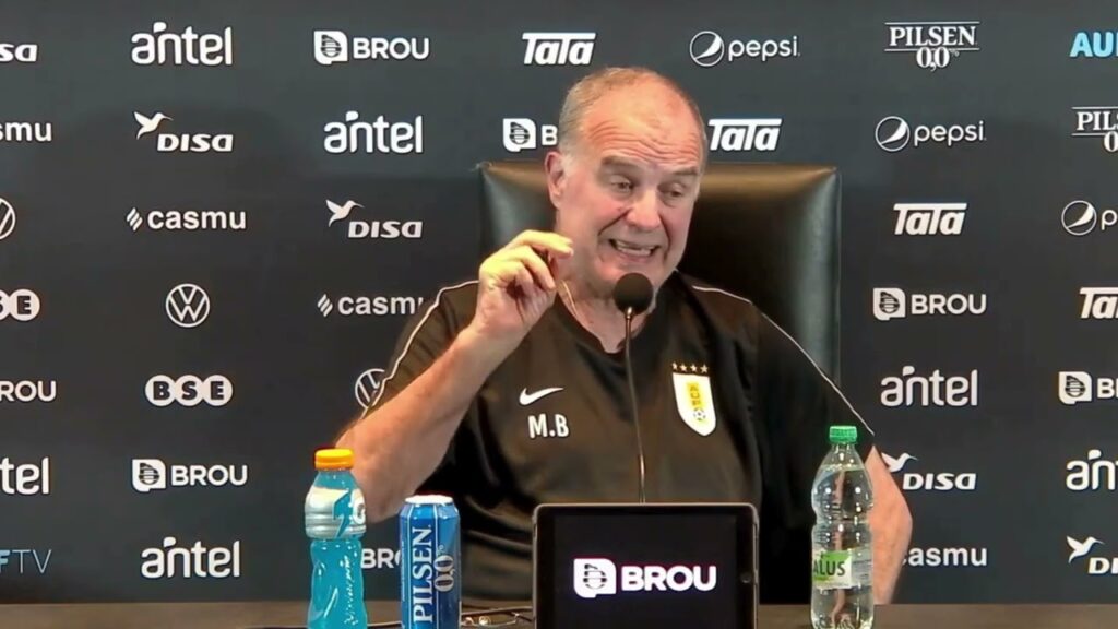 Conferencia de Marcelo Bielsa Uruguay Eliminatorias 2026 FIFA Mundial Parte 1 de 3