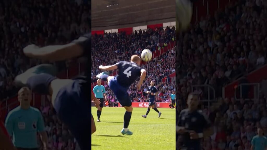 De Ligt’s FIRST United GOAL 💥