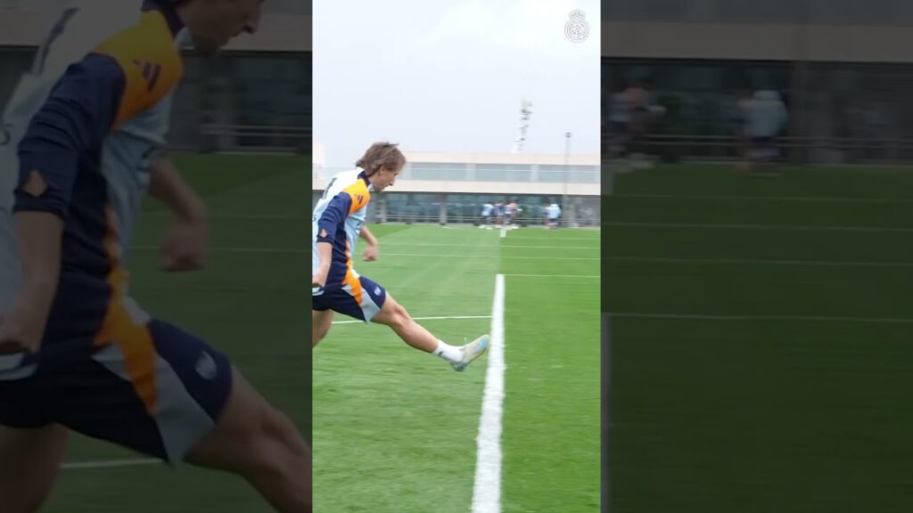 🎩💫 Luka Modrić 🎩💫 #RMCity #ElClásico #RealMadrid #Football