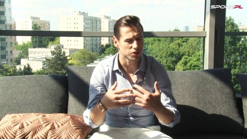 Krychowiak w trzech językach zaprasza na Euro 2016 w Sport.pl