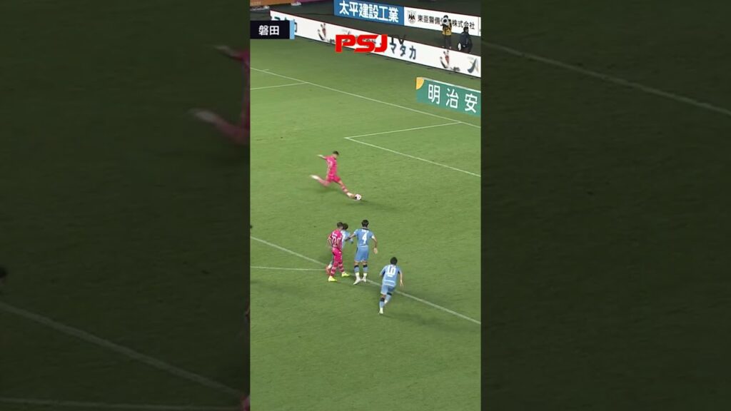 Goal yang berhasil diselamatkan oleh Eiji Kawashima dari Jubilo Iwata! #shorts #jleague #j1 #psjtv