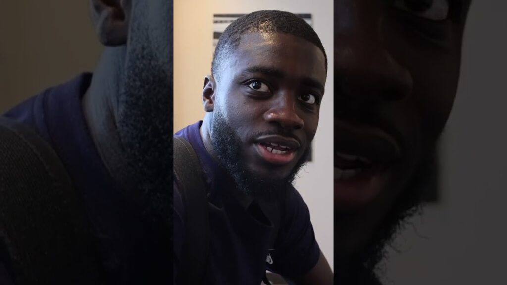 Joyeux anniversaire Dayot ! 🎂 #football #fiersdetrebleus