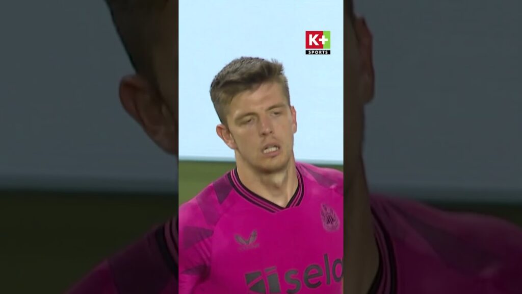 Nick Pope rất tinh quái 😅😂😂