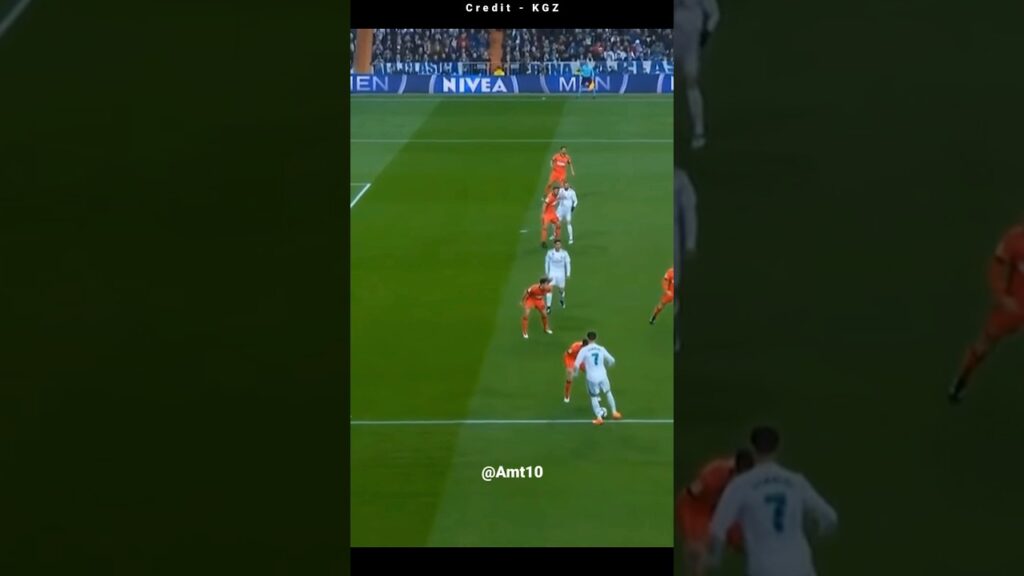 CR7 against Korean defender 😡 #football #cr7 #amt10 #trending #shorts