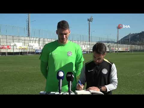 Ivo Grbic: "Kazanmak her şeyden önemli"