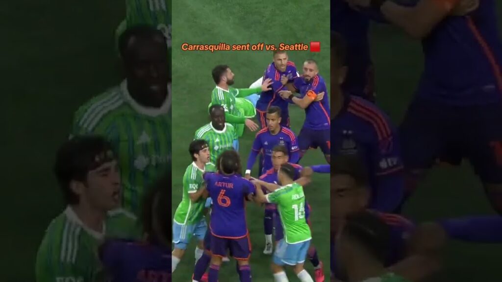 Houston went down to 10 men in game one vs. Seattle when Coco Carrasquilla was sent off 😬