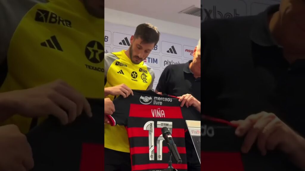 Matías Viña apresentado! ❤️🖤🚨. #flamengo #shorts