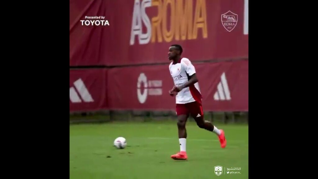 سعود عبدالحميد من تدريبات روما اليوم #اكسبلور #funny #الهلال#football#foryou