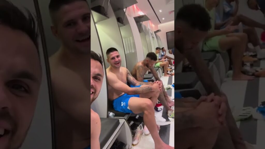 Mitrovic and Neymar isn’t a link-up we thought we’d ever see 😂 (via AlHilal/IG) #shorts