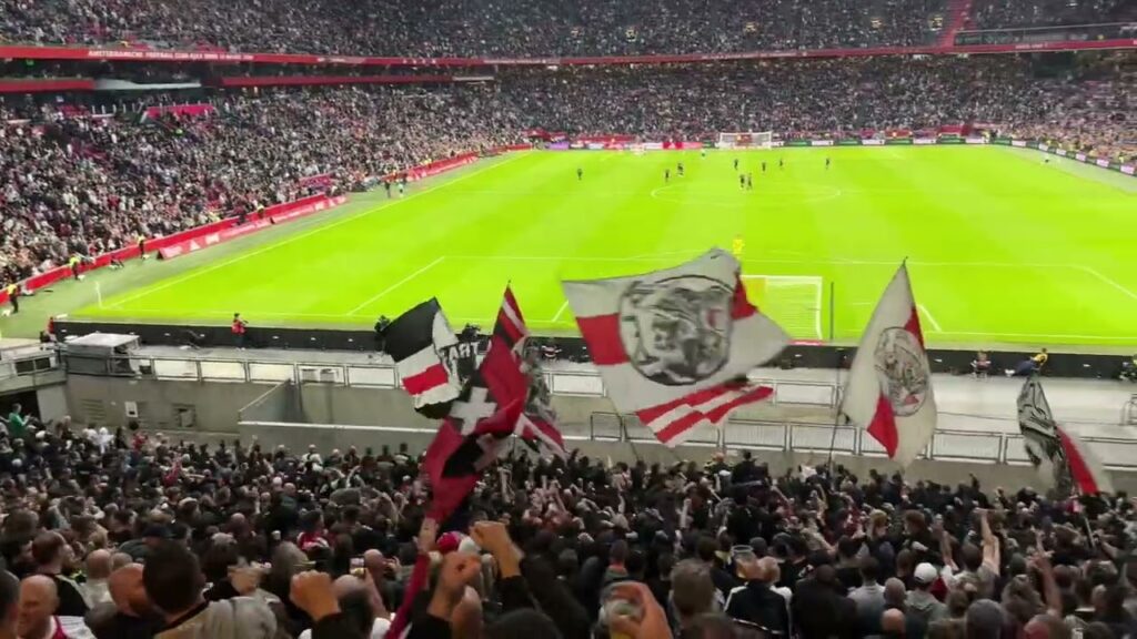 AjaWil 27.10.2024 (1-0) : Davy Klaassen Olé Olé Olé