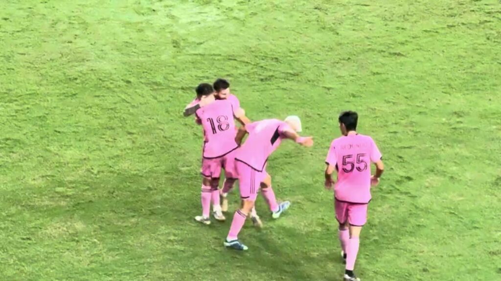 Asistencia de Messi y GOLAZO de Jordi Alba