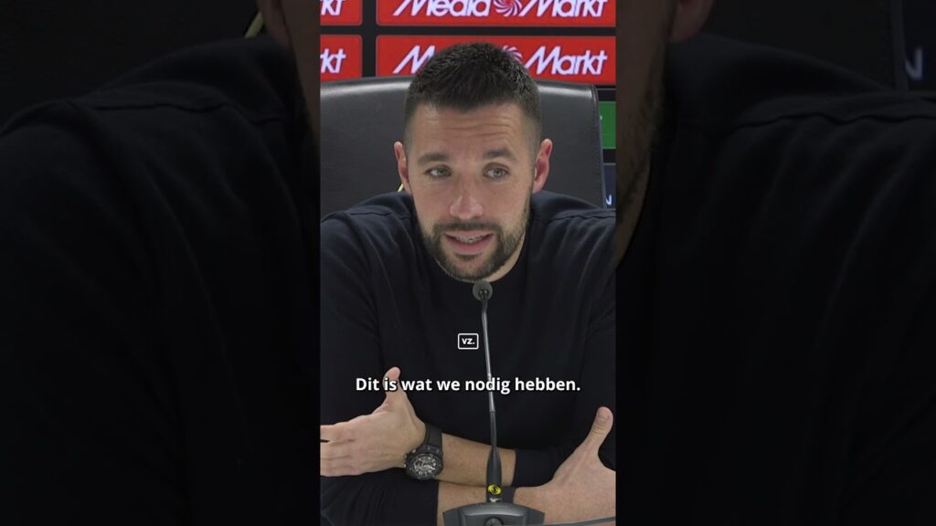 Farioli moest bijna huilen vanwege de speech die Berghuis gaf 👀 #feyaja #ajax #farioli #berghuis