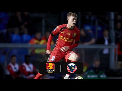 Andreas Skov Olsen scorer iskoldt fra spids vinkel.