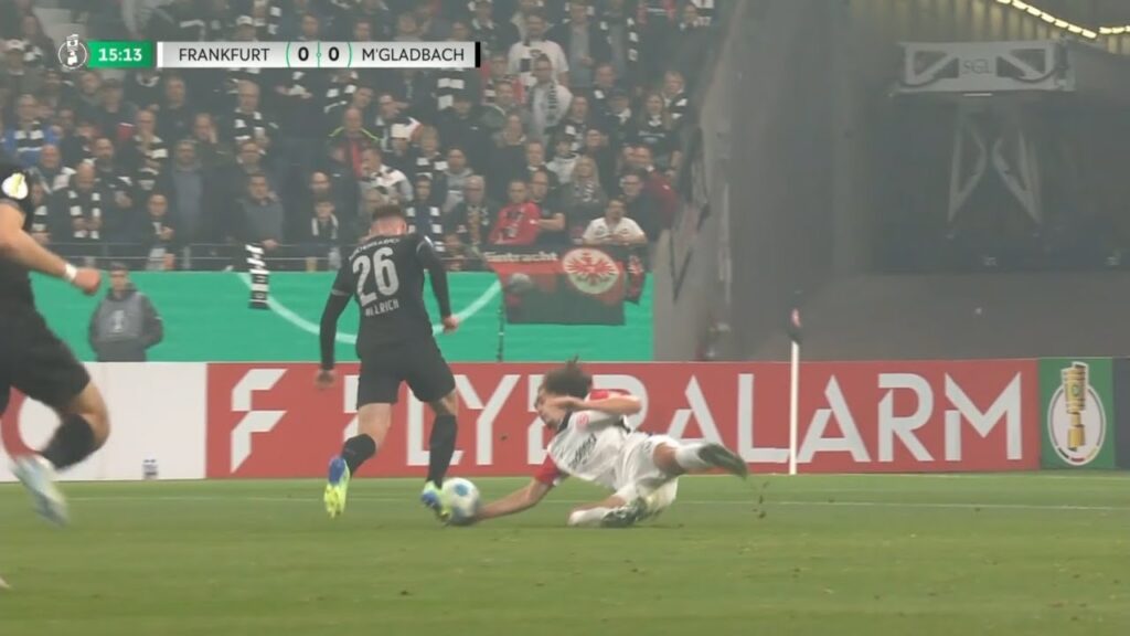 Arthur Theate RED CARD | Frankfurt vs M'gladbach 0-0 Highlights | DFB Pokal 2024/25
