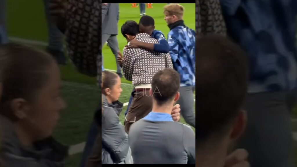 Geste sympa  de Son Heung-Min envers Pape Matar Sarr