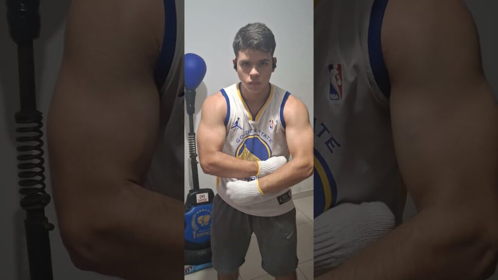 Flexing before workouts makes workouts more difficult