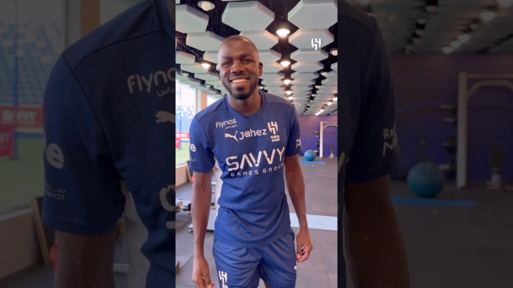 🇸🇳😂 Kalidou Koulibaly, l'animateur des réseaux sociaux d'Al Hilal #football #shorts