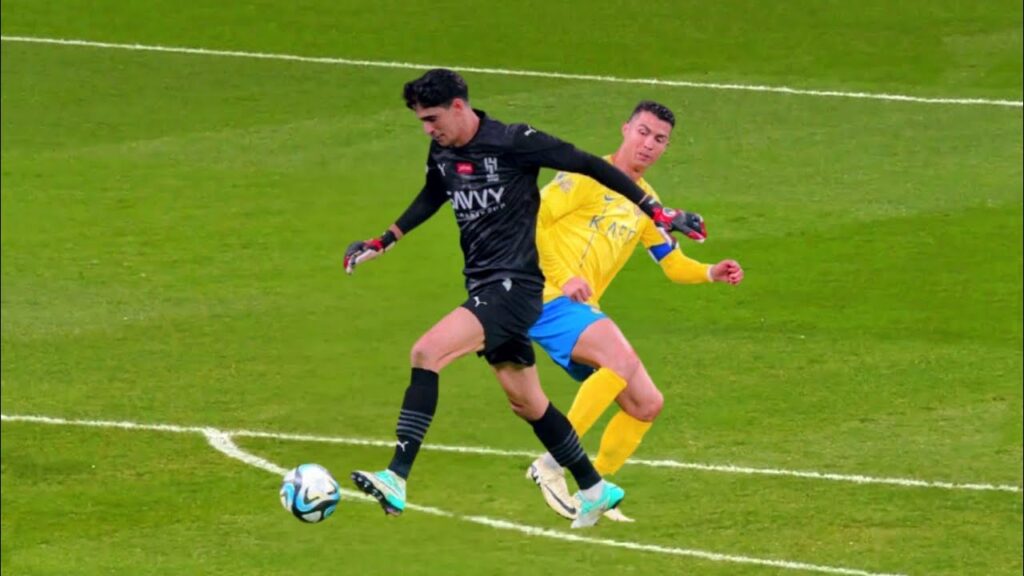 ياسين بونو بين الذكاء الخارق و اخطاء المبتدئين ●