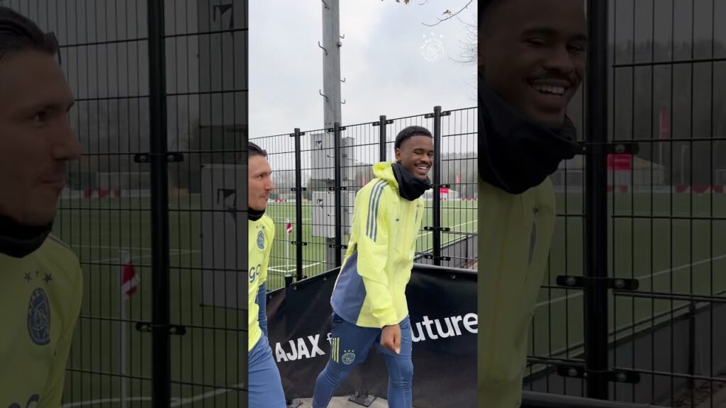 Berghuis about Hato: ‘MVP!’ 😁