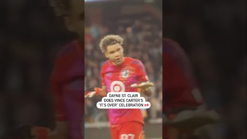 He Really Hit The Vince Carter IT’S OVER Celly 😂