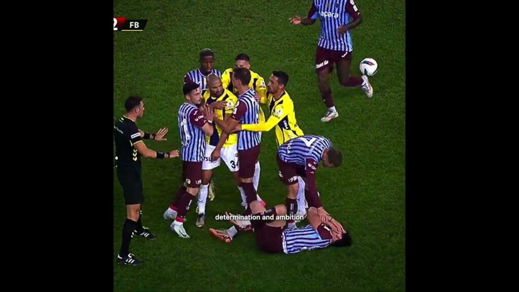 Sofyan Amrabat! 😤 #fenerbahçe #amrabat #trabzonspor