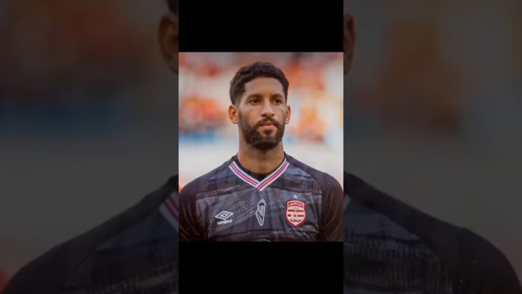 إصابة اللاعب معز حسن اصابه خطيره