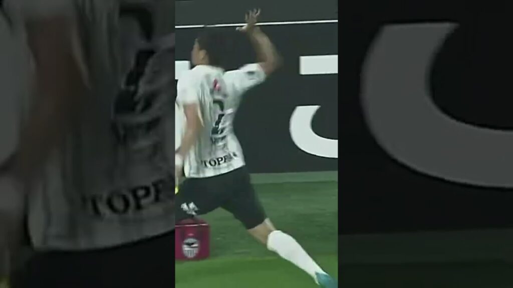 キレ過ぎてきんに君を抑えられない酒井宏樹