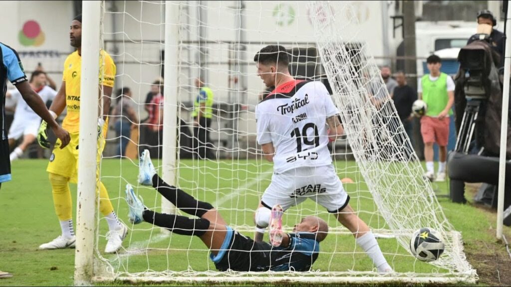 UNAFUT || Alajuelense, primero en semis y más líder que nunca || HFC - En Vivo || EP28S04