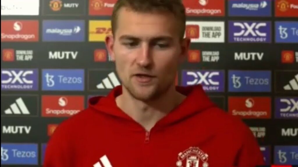 😭 Matthijs De Ligt SAYS GOODBYE to Ruud Van Nistelrooy | Manchester united 3-0 Leicester