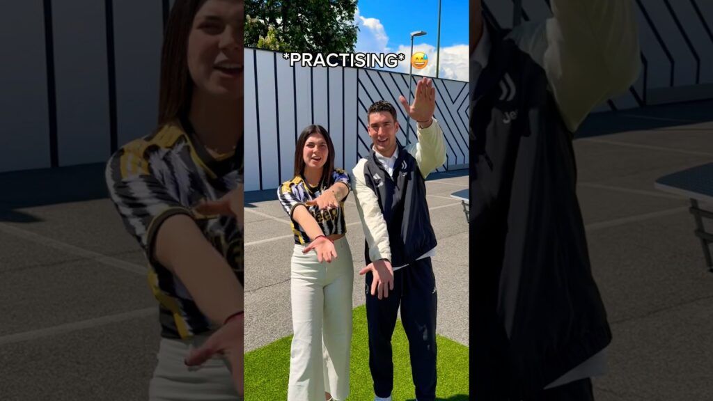 I ASKED VLAHOVIĆ A NEW CELEBRATION.. 🦈👀