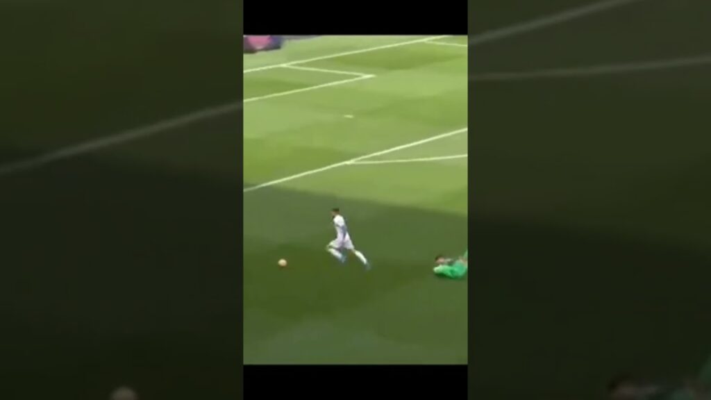 Ben Davies Tottenham Hotspur Centre Back Bloody Fighting with Skills and Goals.