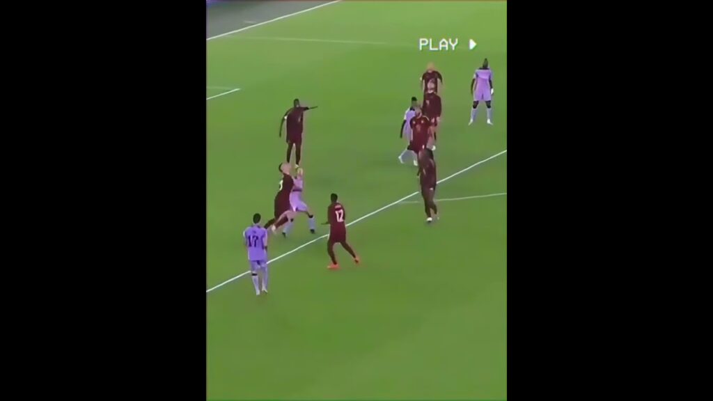 لقطات سعود عبدالحميد مع روما #الدوري #روما