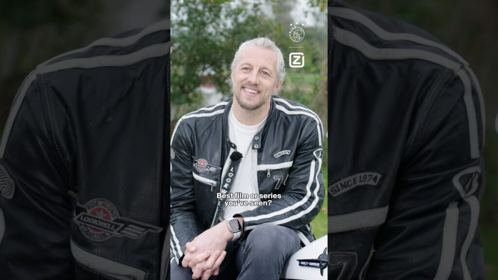 Quick fire questions with Ajax goalkeeper Remko Pasveer!