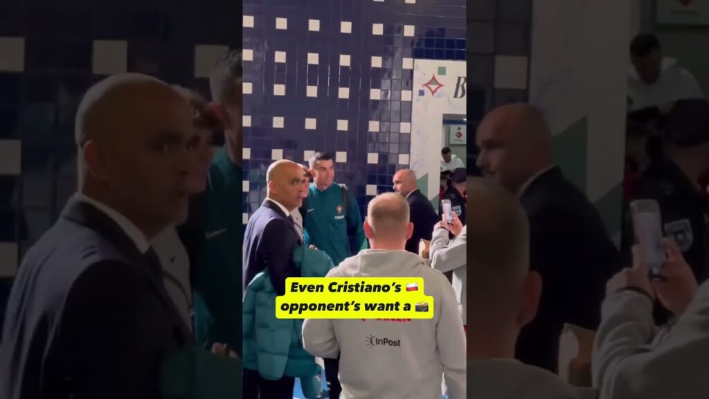 The influence is unreal 😳Cristiano Opponents Nicola Zalewski and Piotr Zieliński have a picture#cr7