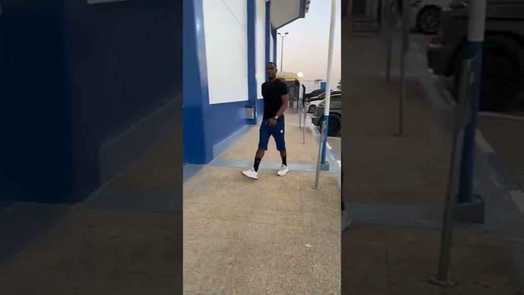 ايغالوا يسلم عليكم 💙#الهلال