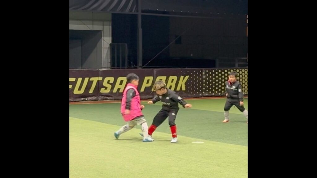 큰 정우영 빈 자리는 니가 메꿔라🤣🤣 18년생 DMF 꼬꼬마 #토모fc #u6 #soccer #u7 #유소년축구 #축구 #국대수미 #dmf #수비형미드필더