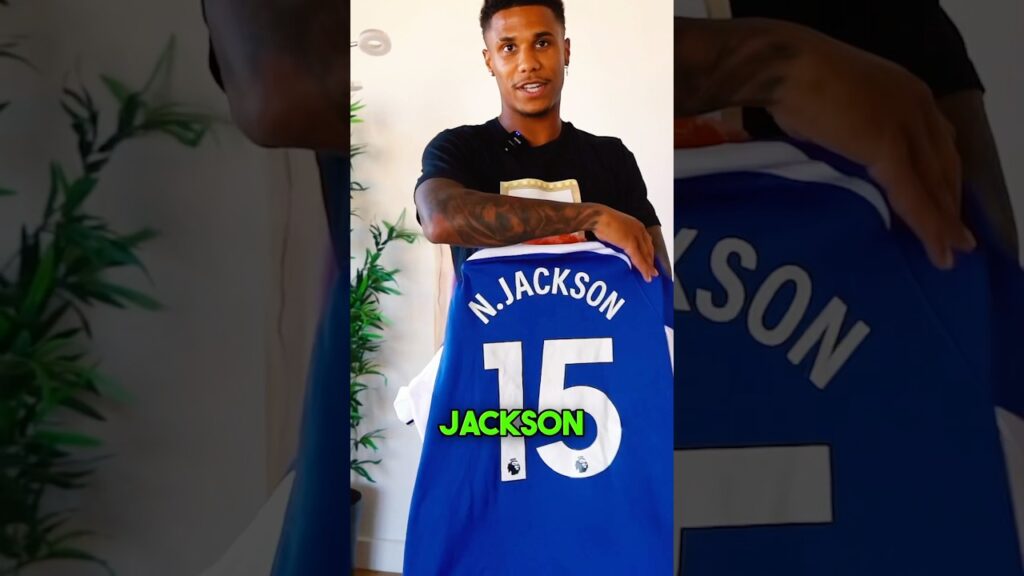 Ismail Jakobs zeig uns seine Trikot Sammlung 🔥😍 #ismailjakobs #Trikots