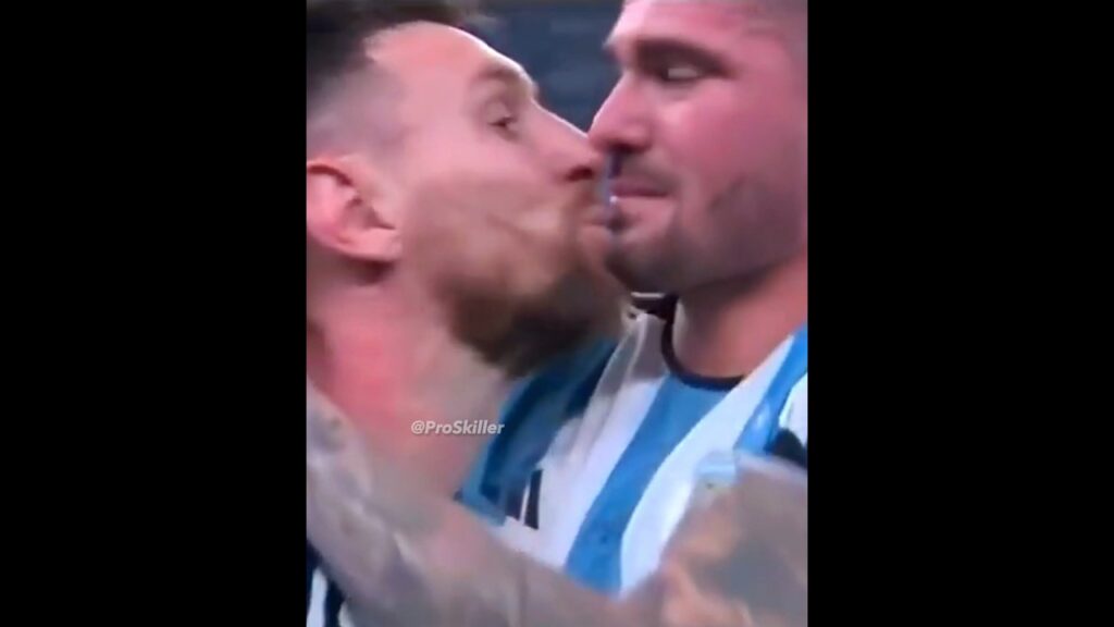 De Paul = Messi Bodyguard 😈