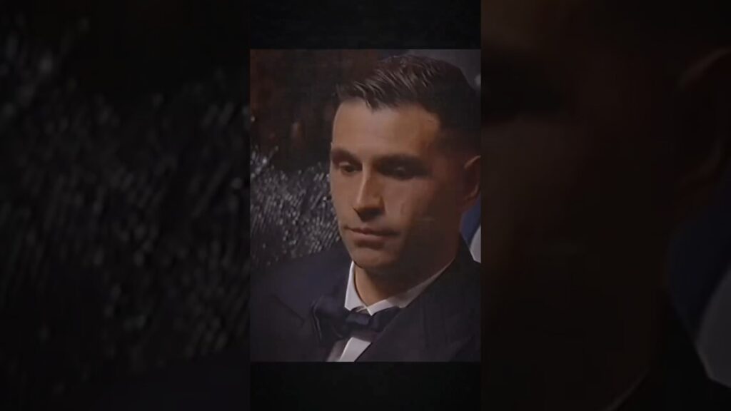 The Best Goalkeeper Is Emi Martinez #emimartinez #football #argentina #astonvilla #gk #yachinetrophy