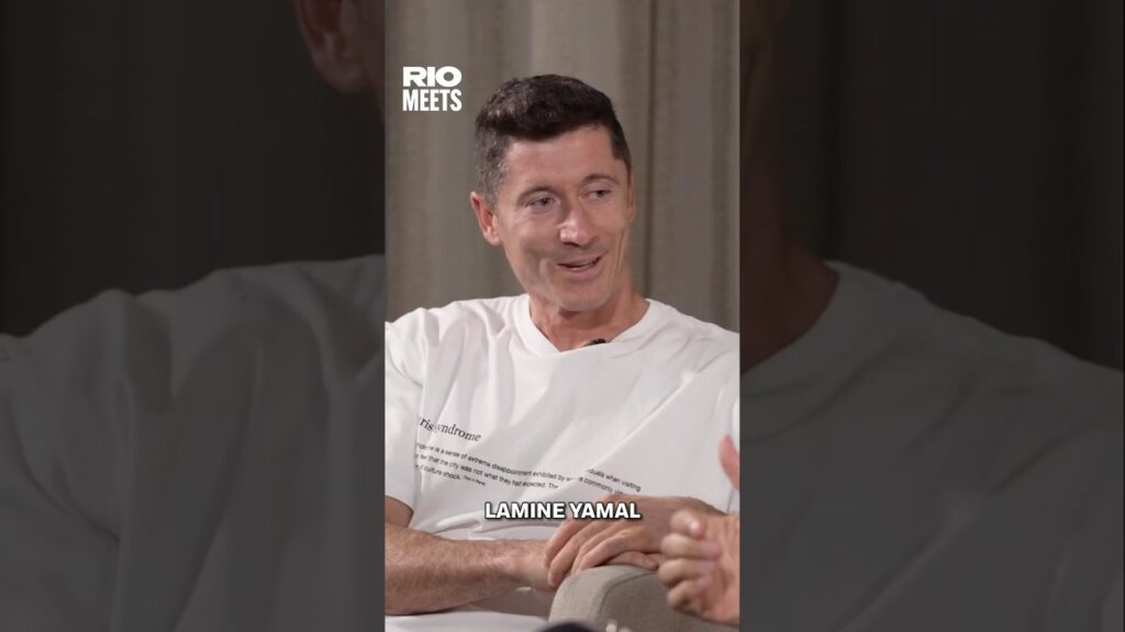 “IMPOSSIBLE To Be So Good!” 🤩 Robert Lewandowski’s Reaction to Lamine Yamal #football  #barcelona