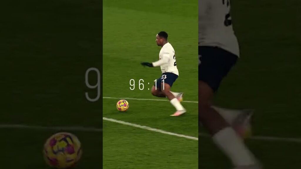 Steve Bergwijn Last Minute Goals Against Leicester