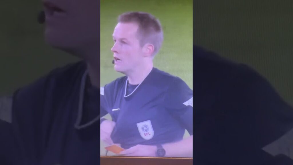 The moment that cost me precious Fantasy EFL points. Souttar red card 🟥. #sheffutd #sunderland #efl