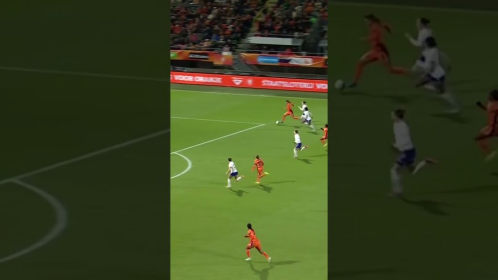 Alyssa Naeher came up big one final time with seven saves in her last international game. Legend 🧤