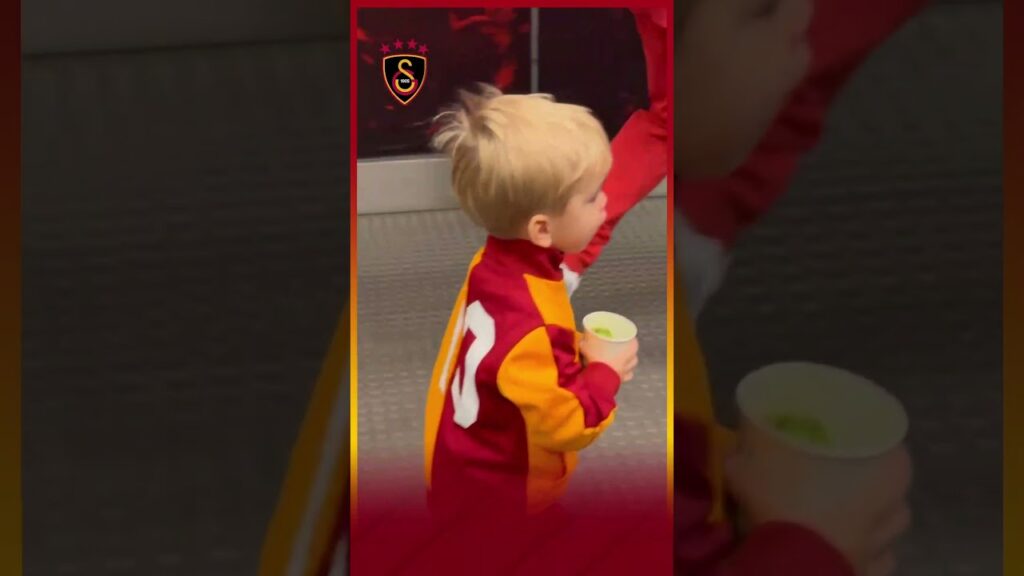 Dries Mertens Ve Oğlu Ciro, Stadyumdan Böyle Ayrıldı! (Galatasaray 2-2 Eyüpspor)