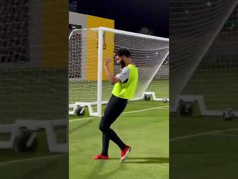 العبود يسجل في شباك حامد ولا يحتفل