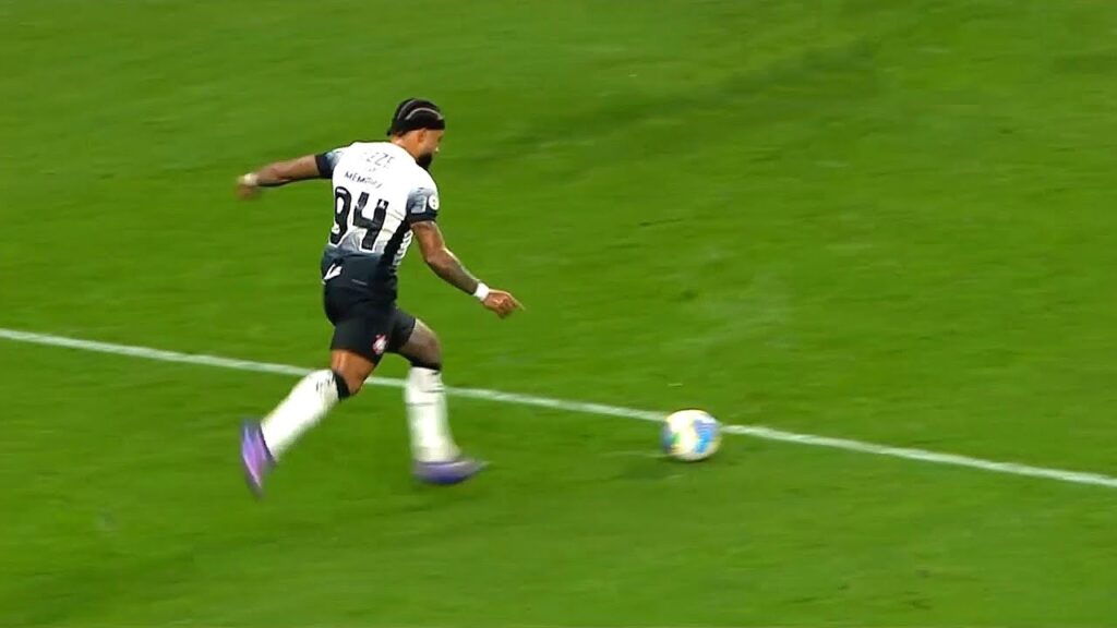 Memphis Depay BRACE & FREE-KICK GOAL vs Bahia | 03/12/2024